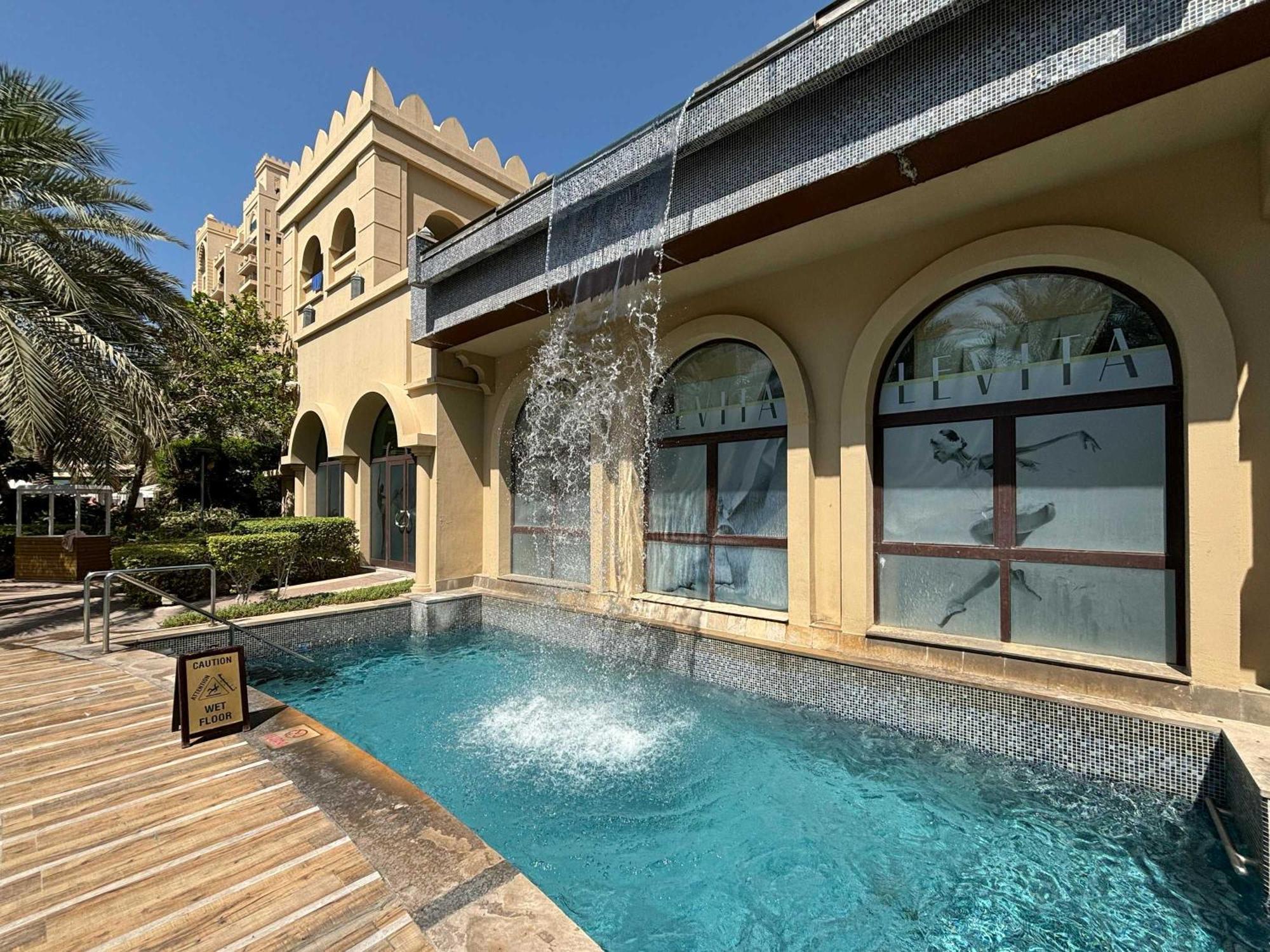 Frank Porter - Fairmont Residence South Dubai Exterior foto